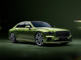 uusi Bentley Flying Spur